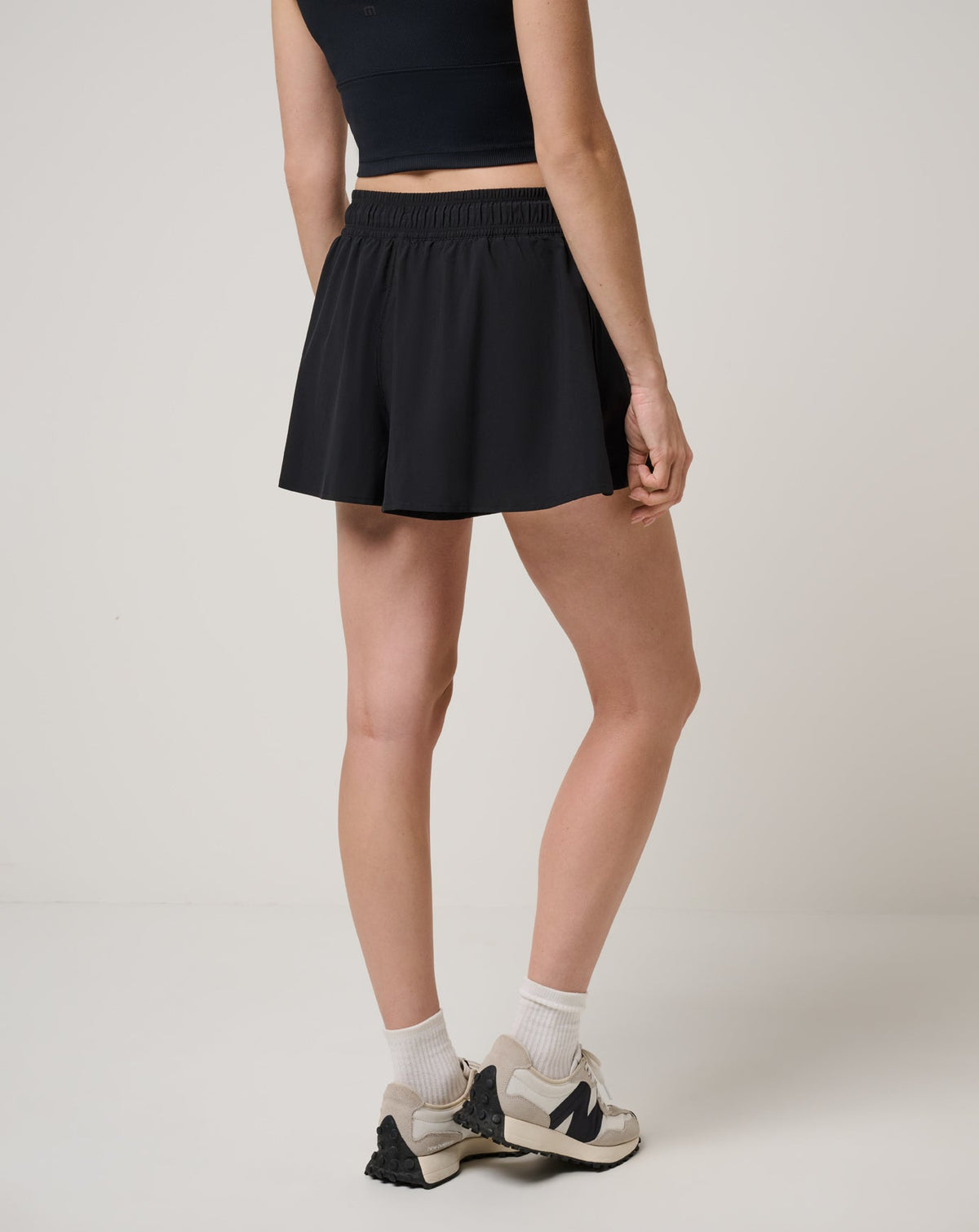 Breezeblend Challenger Short Black | Travis Mathew