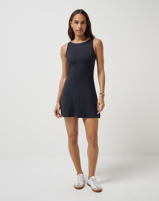 Skyloft Light Skyline Dress Heather Black | Travis Mathew