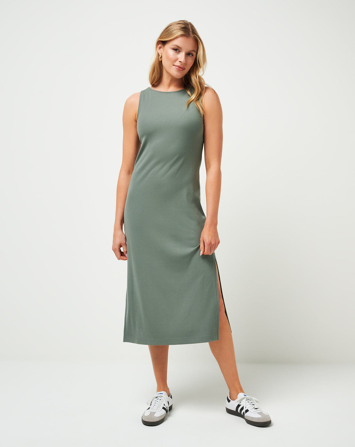 Cloud Rib Hadley Wood Dress Agave Green | Travis Mathew