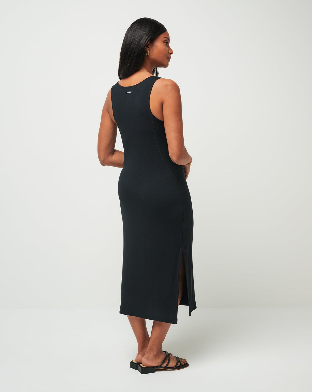 Cloud Rib Hadley Wood Dress Black | Travis Mathew