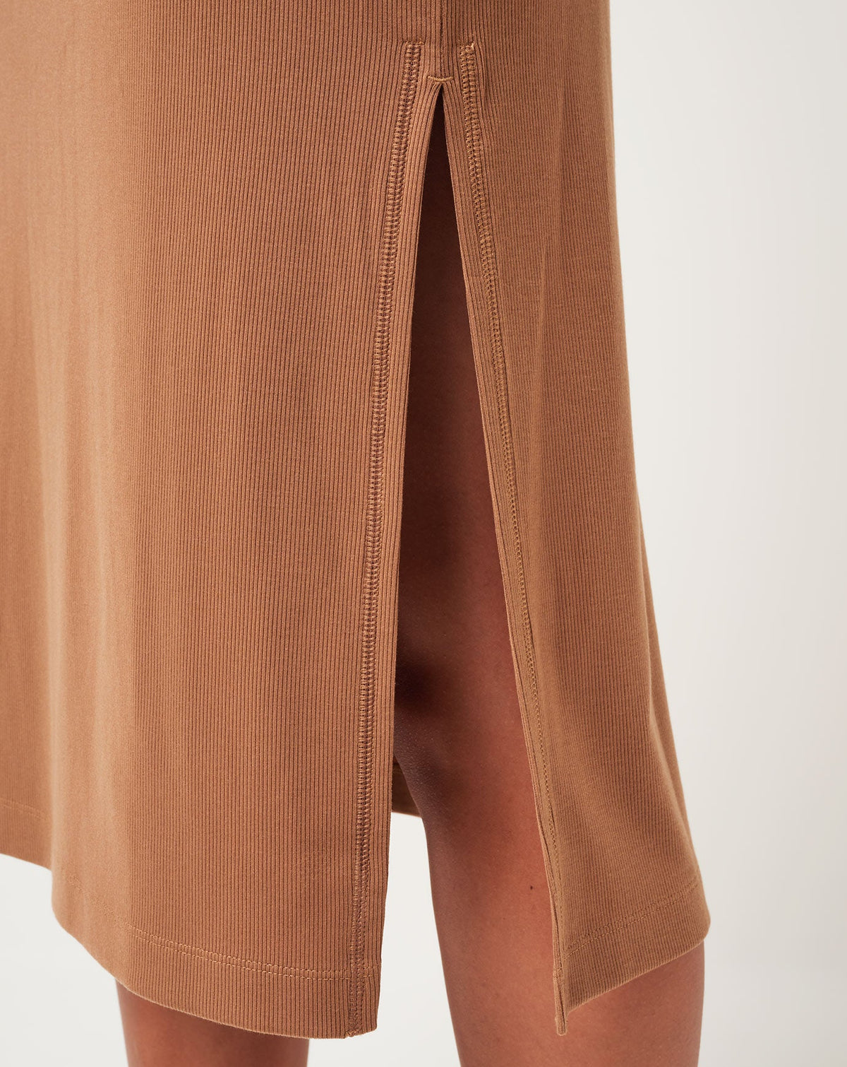 Cloud Rib Hadley Wood Dress Chestnut | Travis Mathew