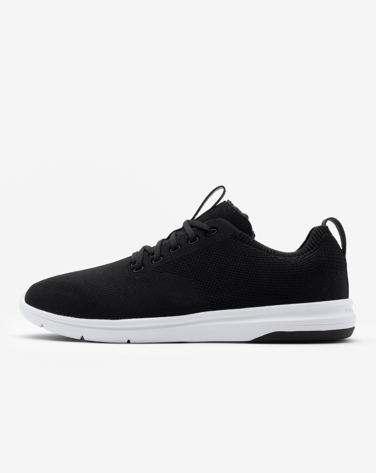 The Daily Lite Shoe Black | Travis Mathew