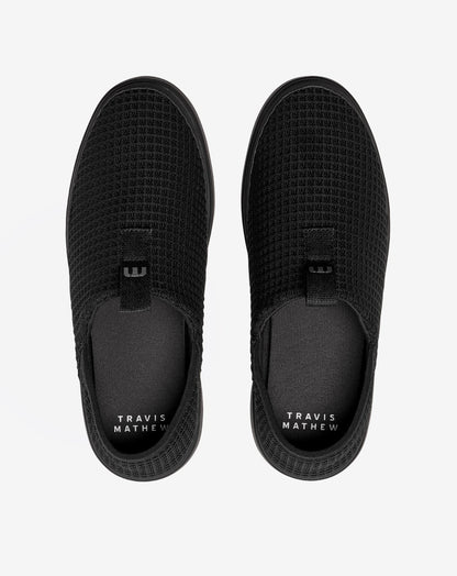 The Modern Lounge Black | Travis Mathew