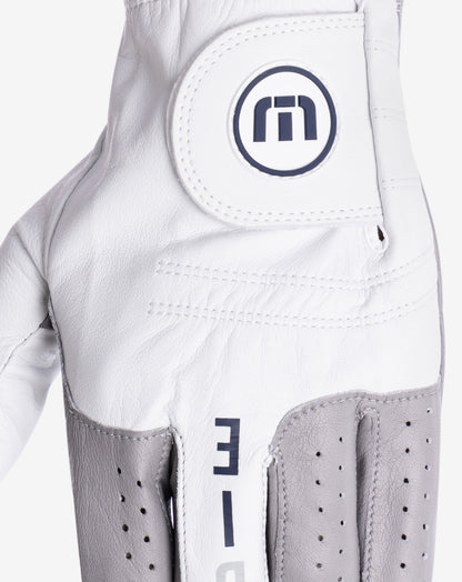 Between The Lines 2.0 Golf Glove White | Travis Mathew