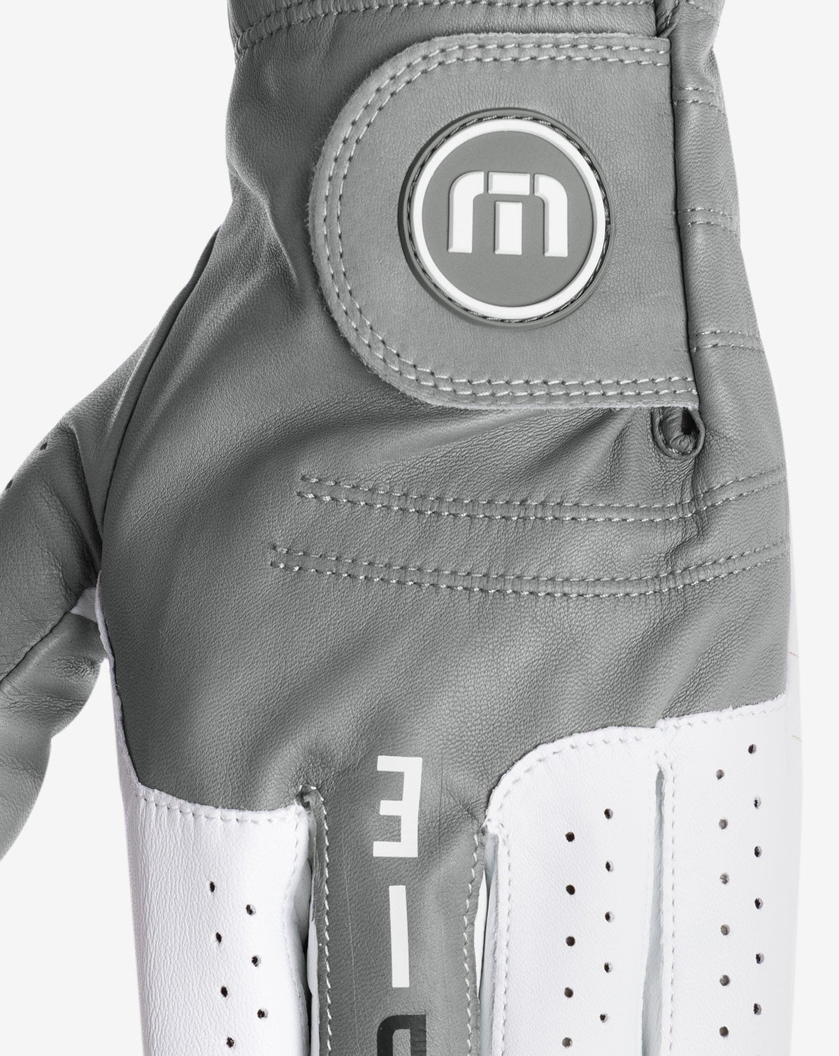 Between The Lines 2.0 Golf Glove Sleet | Travis Mathew