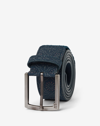 World Link Hybrid Stretch Belt Mood Indigo | Travis Mathew