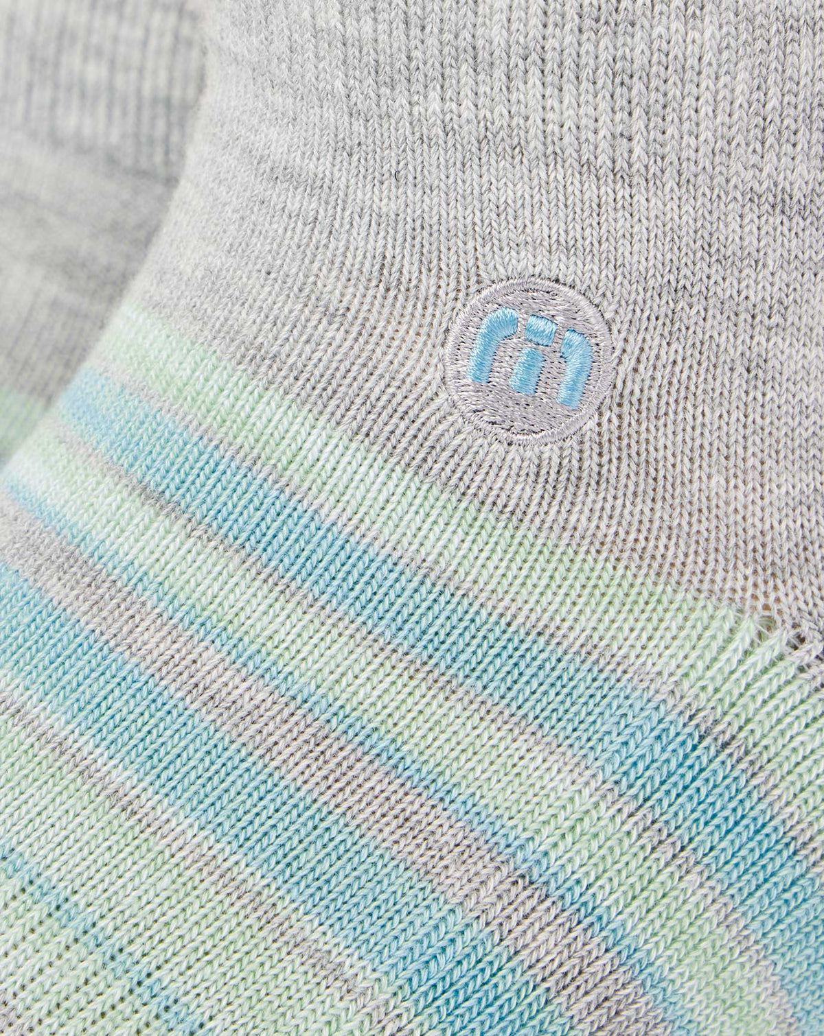 River Picnic Ankle Sock Heather Light Grey | Travis Mathew