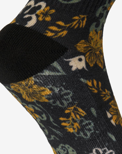 Tapas Bar Crew Sock Black | Travis Mathew