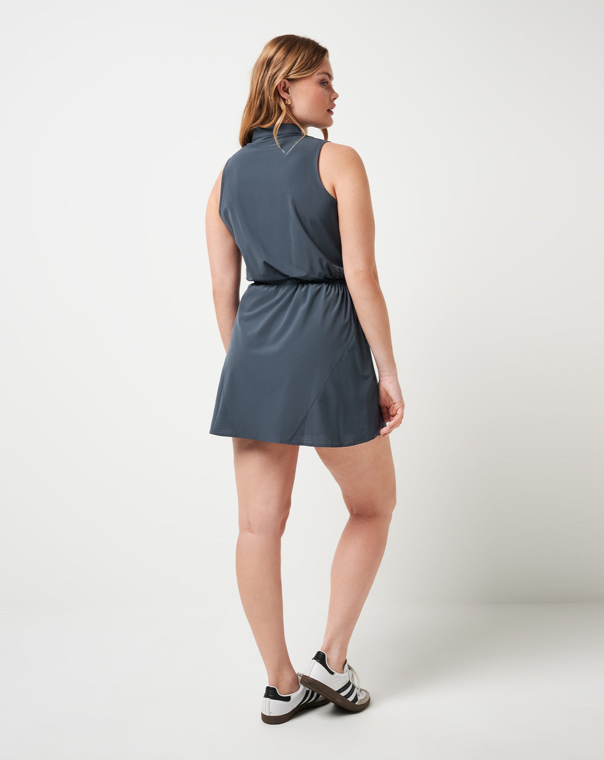 Weekend Paradise Dress Ombre Blue | Travis Mathew