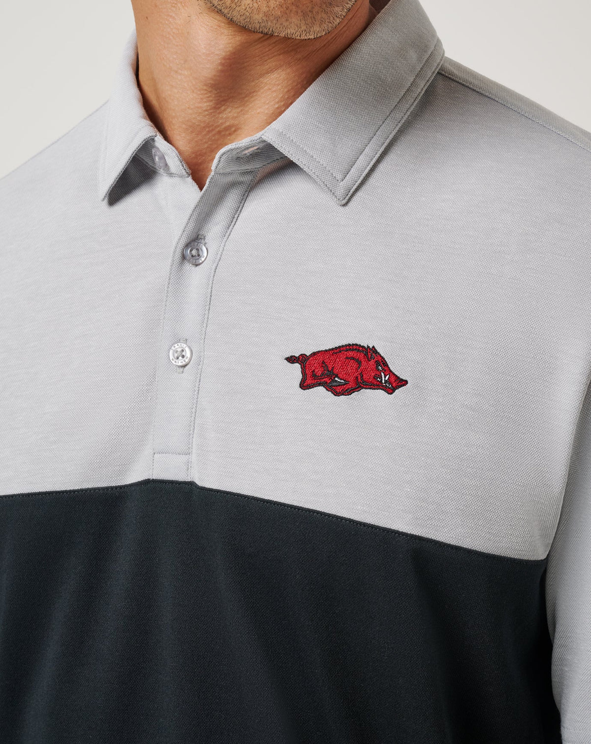 Arkansas Drop Back Polo Heather Grey/Black | Travis Mathew