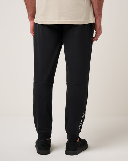 Shot Maker Cloud Pant Black | Travis Mathew